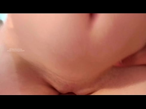 ❤️ تو اتاق خواهرم خوابیدم و اینطوری بیدار شدم ☑ لعنتی در ما ️❤